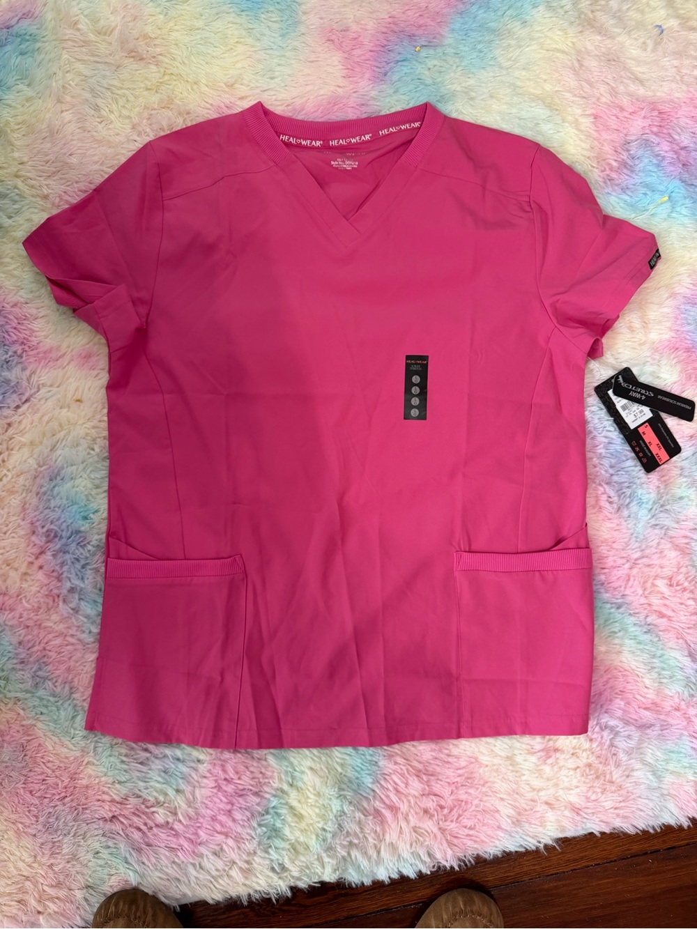 Women's V-Neck Scrub Top - Hot Pink